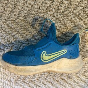 Nike Flex Runner 3 Toddler size 9